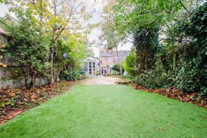 Photo 9- click for photo gallery